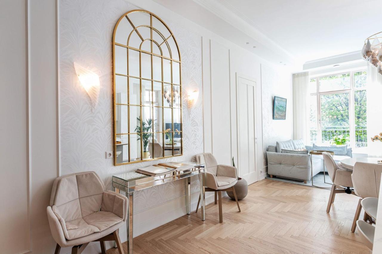 Jogailos Residence Peaceful Old Town Luxury 3 Bdr, 2 Bthr, Free Garage, Top-Speed Wifi Βίλνιους Εξωτερικό φωτογραφία