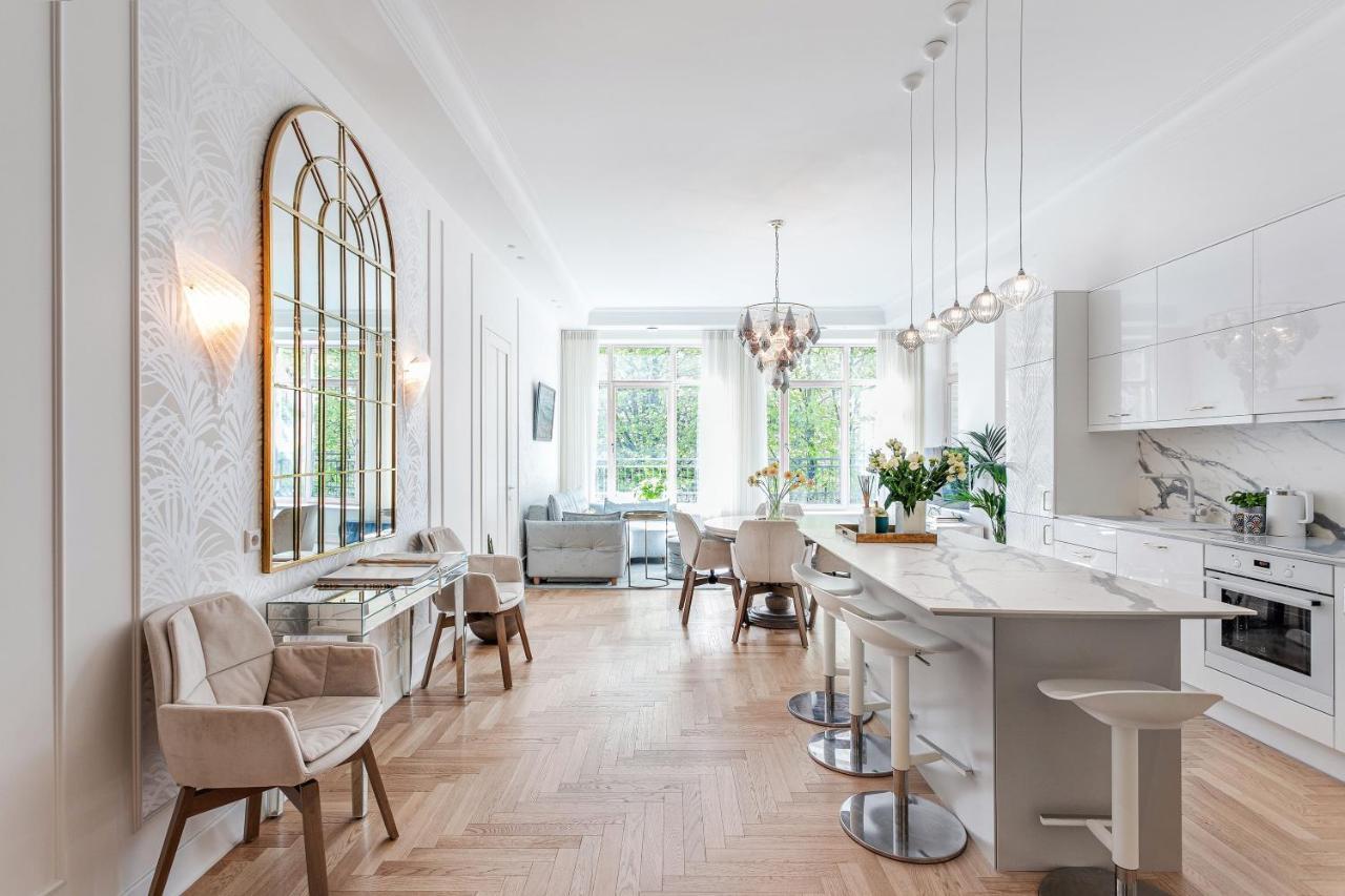 Jogailos Residence Peaceful Old Town Luxury 3 Bdr, 2 Bthr, Free Garage, Top-Speed Wifi Βίλνιους Εξωτερικό φωτογραφία