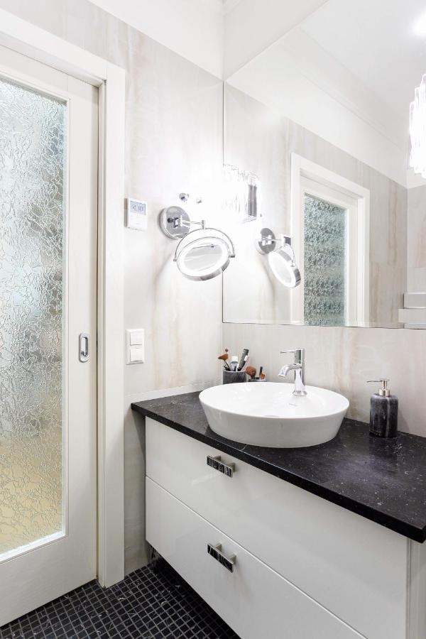Jogailos Residence Peaceful Old Town Luxury 3 Bdr, 2 Bthr, Free Garage, Top-Speed Wifi Βίλνιους Εξωτερικό φωτογραφία