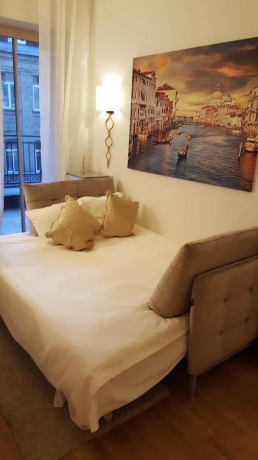 Jogailos Residence Peaceful Old Town Luxury 3 Bdr, 2 Bthr, Free Garage, Top-Speed Wifi Βίλνιους Εξωτερικό φωτογραφία