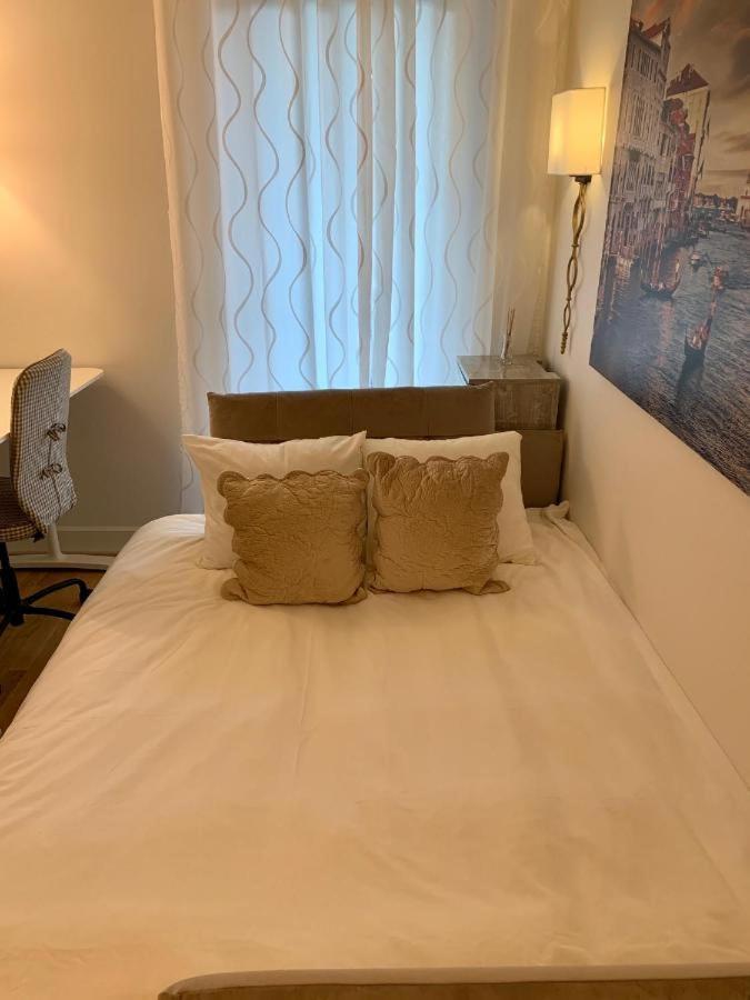Jogailos Residence Peaceful Old Town Luxury 3 Bdr, 2 Bthr, Free Garage, Top-Speed Wifi Βίλνιους Εξωτερικό φωτογραφία